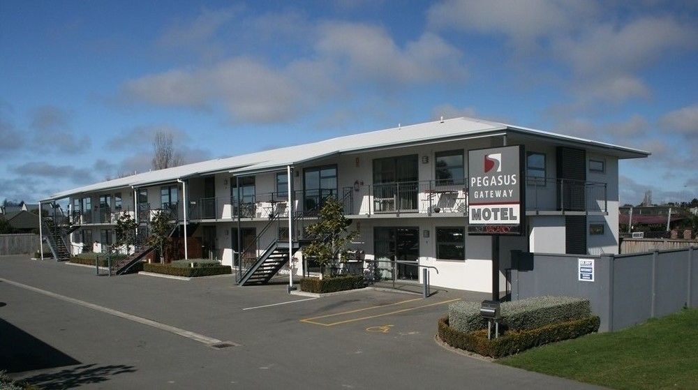 Pegasus Gateway Motels & Apartments Rangiora Eksteriør billede